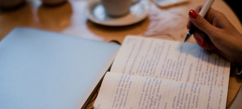 How to Write a Memoir People Want to Read: 8 Tips for ...